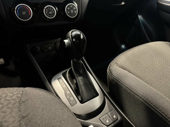 2016 Kia Rio III Рестайлинг, коричневый, 1150000 рублей - вид 20