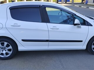 2011 Peugeot 308 I, белый, 599000 рублей, вид 2