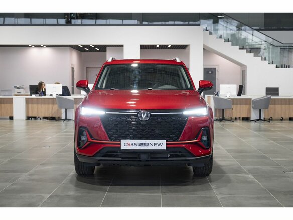 2025 Changan CS35 Plus I Рестайлинг, красный, 2839900 рублей - вид 1
