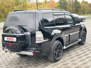 2013 Mitsubishi Pajero IV Рестайлинг 1, чёрный, 2500000 рублей, вид 4