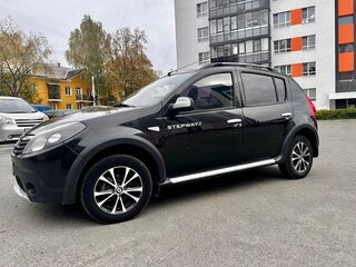 2013 Renault Sandero Stepway I, чёрный, 640000 рублей, вид 3