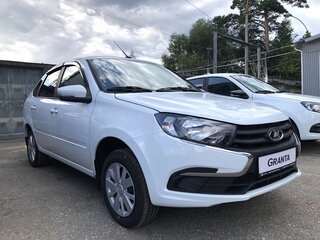 2026 Lada (ВАЗ) Granta I Рестайлинг, белый, 1140000 рублей, вид 3