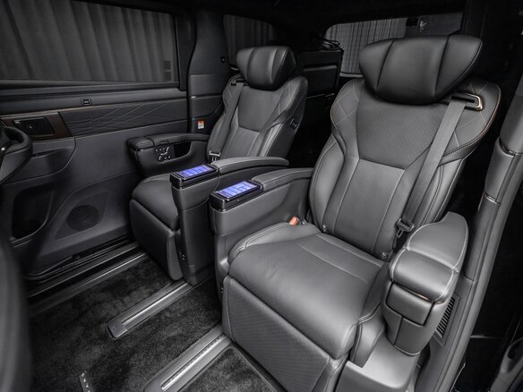 2026 Toyota Alphard IV, чёрный, 14400000 рублей - вид 11