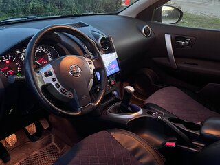 2012 Nissan Qashqai I Рестайлинг, серебристый, 950000 рублей, вид 4