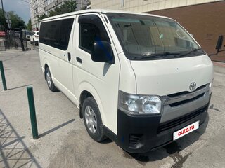 2017 Toyota Regius Ace H200 Рестайлинг 3, белый, 2750000 рублей, вид 1