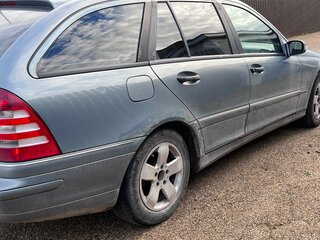 2004 Mercedes-Benz C-Класс 180 II (W203) Рестайлинг, серый, 455555 рублей, вид 5