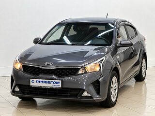 2021 Kia Rio IV Рестайлинг, серый, 1220000 рублей, вид 1