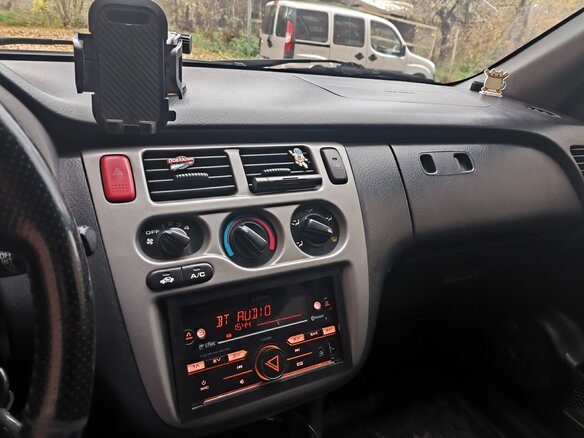 2004 Honda HR-V I Рестайлинг, красный, 500000 рублей - вид 5