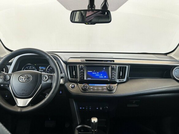 2017 Toyota RAV4 IV (XA40) Рестайлинг, чёрный, 1960000 рублей - вид 4