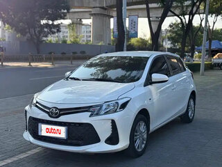 2023 Toyota Vios III Рестайлинг, белый, 1500205 рублей, вид 3