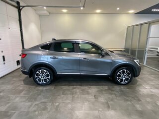 2021 Renault Arkana I, серый, 1669000 рублей, вид 4