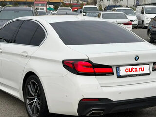 2022 BMW 5 серии 520i VII (G30/G31/G38) Рестайлинг, синий, 4999777 рублей, вид 4