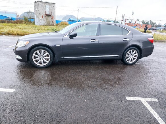 2008 Lexus LS 460 IV, серый, 1150000 рублей - вид 13