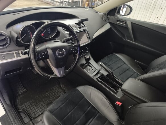 2012 Mazda 3 II (BL) Рестайлинг, белый, 750000 рублей - вид 8