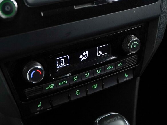 2015 Skoda Rapid I, синий, 1277444 рублей - вид 15