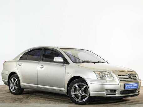 Toyota Avensis II