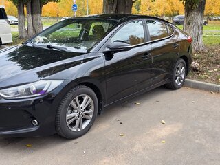 2017 Hyundai Elantra VI (AD), чёрный, 1485000 рублей, вид 1