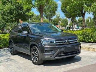 2022 Volkswagen Tharu I, чёрный, 1820000 рублей, вид 3