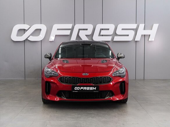 2018 Kia Stinger I, красный, 1999000 рублей - вид 2