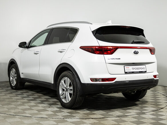 2018 Kia Sportage IV, белый, 1909700 рублей - вид 6