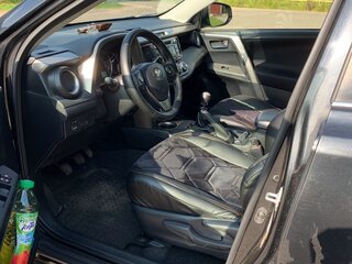 2014 Toyota RAV4 IV (XA40), чёрный, 1500000 рублей, вид 3