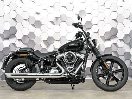 2025 Harley-Davidson Street Bob, чёрный, 1999000 рублей, вид 3