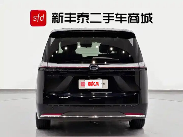 2026 GAC Trumpchi E8 I Рестайлинг, чёрный - вид 4