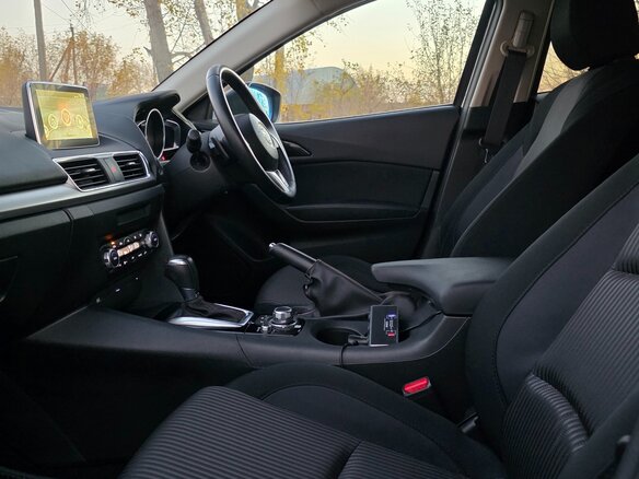 2016 Mazda Axela III, чёрный, 1240000 рублей - вид 33