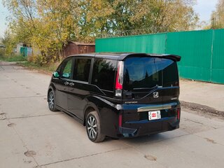 2015 Honda Stepwgn V, чёрный, 1600000 рублей, вид 4