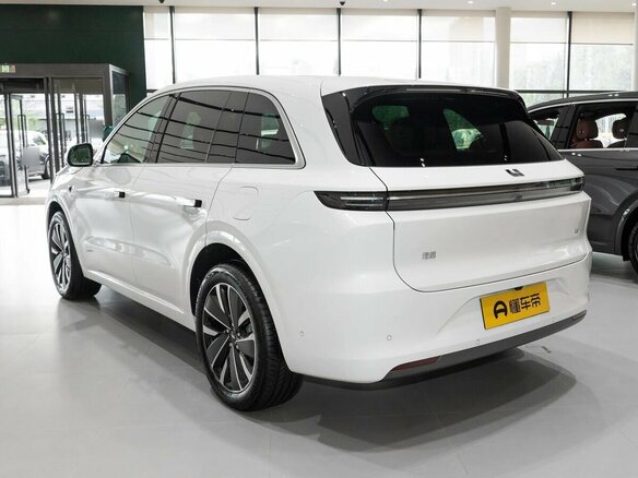 2025 Li Auto (Lixiang) L6 I, белый, 7650000 рублей - вид 5