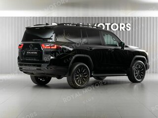 2022 Toyota Land Cruiser 300 Series, чёрный, 11300000 рублей, вид 5