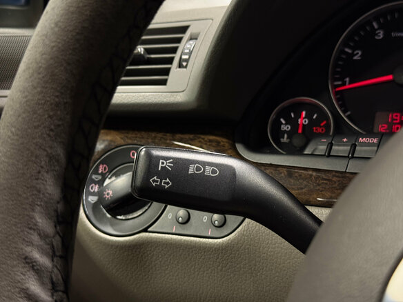2007 Audi A4 III (B7), синий, 700000 рублей - вид 14