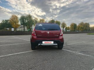 2011 Renault Sandero Stepway I, красный, 720000 рублей, вид 5