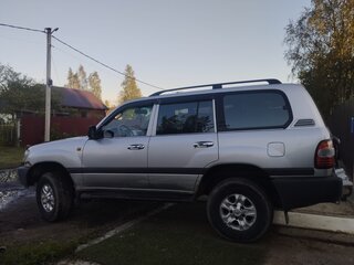 2005 Toyota Land Cruiser 105 100 Series Рестайлинг 2, серебристый, 1500000 рублей, вид 4