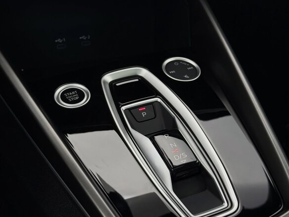 2022 Audi A3 35 TFSI Long IV (8Y), серый, 2250000 рублей - вид 16