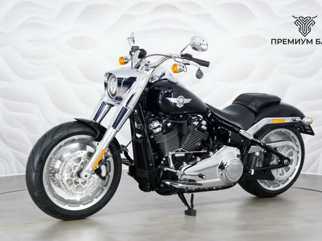 2021 Harley-Davidson Fat Boy, чёрный, 2249000 рублей, вид 3