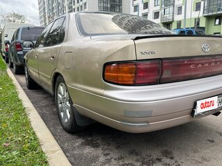 1994 Toyota Camry III (XV10), золотистый, 290000 рублей, вид 5