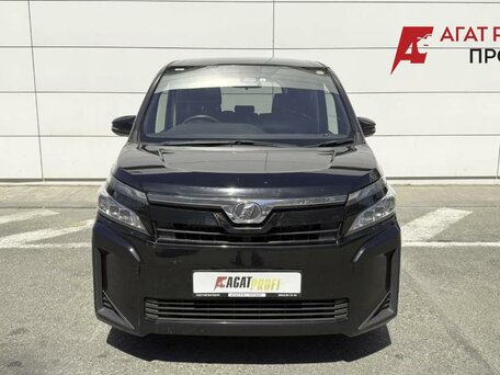 2019 Toyota Voxy III (R80) Рестайлинг, чёрный, 1890000 рублей, вид 2