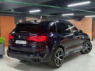 2019 BMW X5 40i IV (G05/G18), синий, 5990000 рублей, вид 4