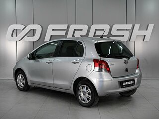 2010 Toyota Vitz II (XP90), серебристый, 600000 рублей, вид 2