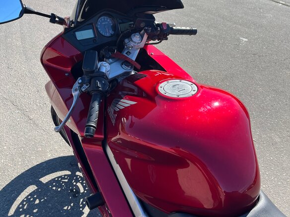 2005 Honda VFR 800, красный, 430000 рублей - вид 8