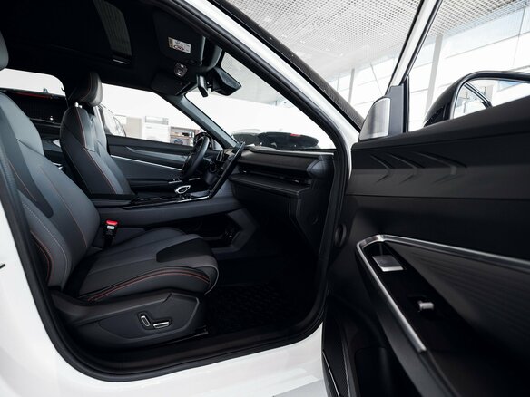 2026 Geely Cityray, белый, 3204990 рублей - вид 13