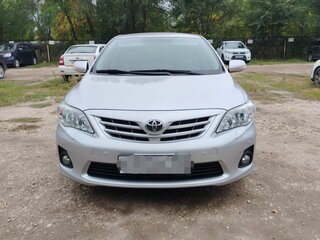 2011 Toyota Corolla X (E140, E150) Рестайлинг, серебристый, 1350000 рублей, вид 2