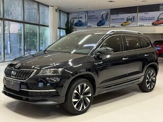 2023 Skoda Karoq DSG7 I, чёрный, 2100008 рублей, вид 1