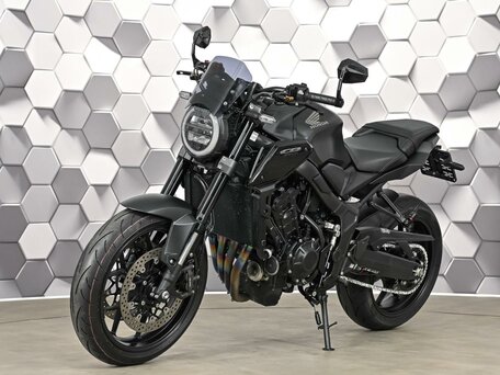 2024 Honda CB 650R, чёрный, 1077000 рублей, вид 2