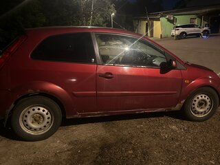 2007 Ford Fiesta Mk5, красный, 180000 рублей, вид 2