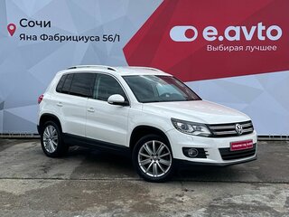2012 Volkswagen Tiguan I Рестайлинг, белый, 1430000 рублей, вид 3