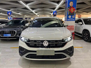 2022 Volkswagen Tayron I Рестайлинг, белый, 2600000 рублей, вид 2