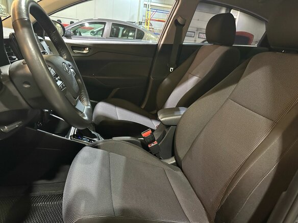 2021 Hyundai Solaris II Рестайлинг, серый, 1789000 рублей - вид 16