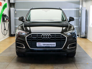 2021 Audi Q5 45 TFSI II (FY) Рестайлинг, чёрный, 3659000 рублей, вид 2